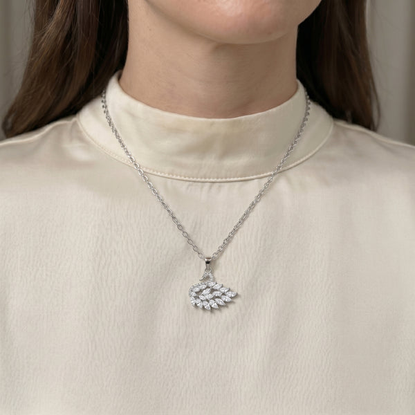 Graceful Swan Crystal Necklace (CLEAR)