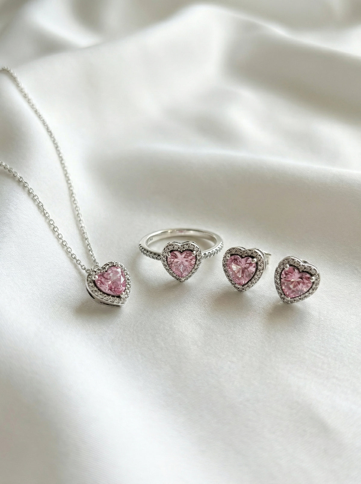 Pandora Pink Heart Set jewelry set in pink by Naggat Silver – view 3