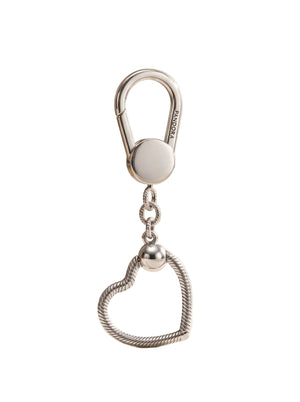 Pandora Moments Small Heart Bag Charm Holder - Modify_background_and_add_window_2K_20261021182407.webp