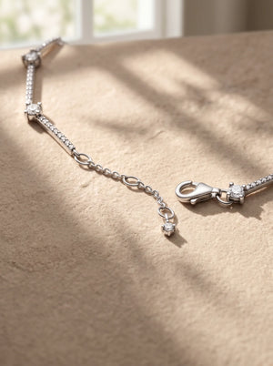 Pandora Sparkling Pavé Bars Bracelet - Modifying_image_background_and_l…_2K_20261021172930.webp