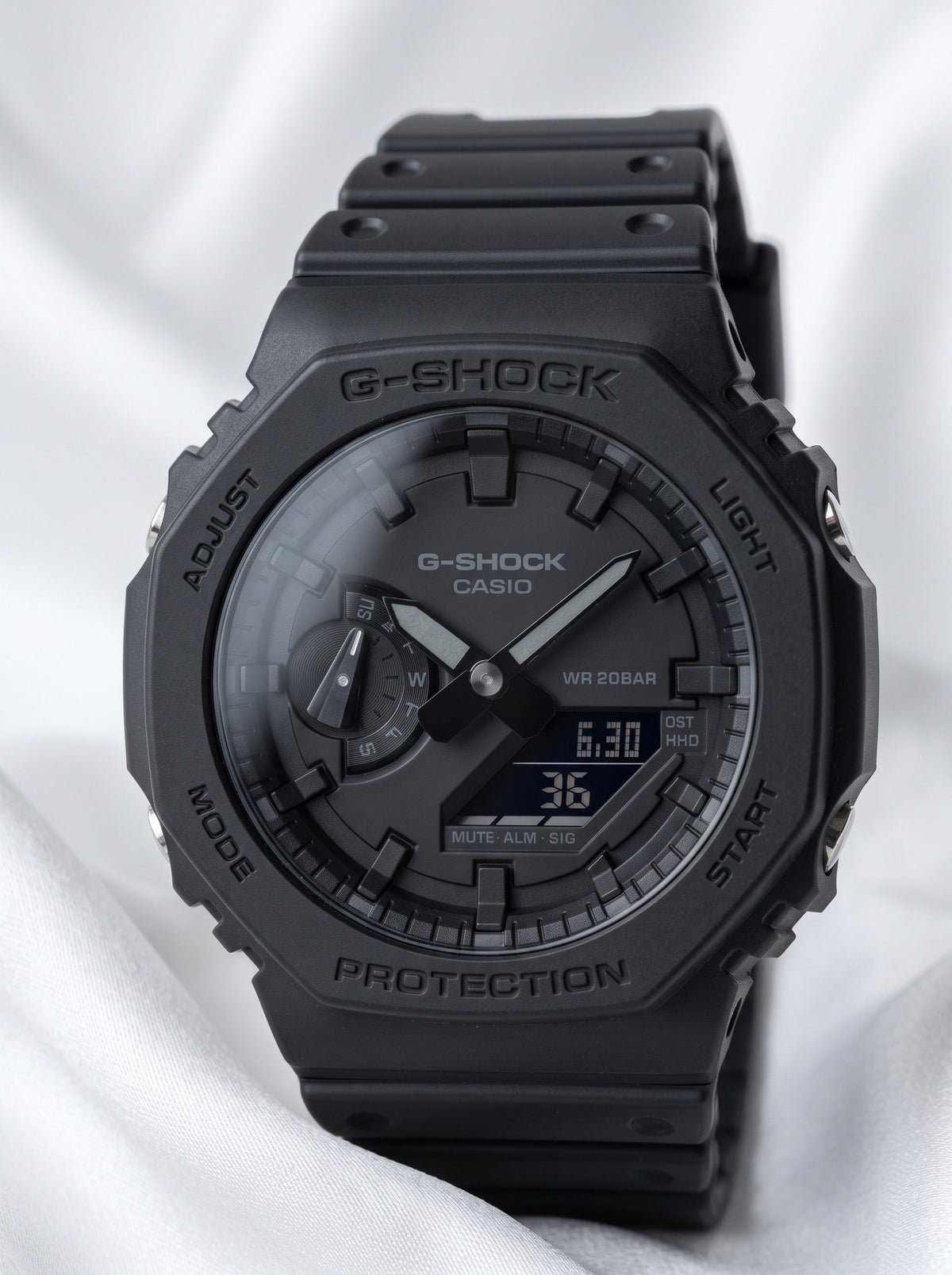 Casio - G-Shock / GA-2100-1A1DR Naggat Silver