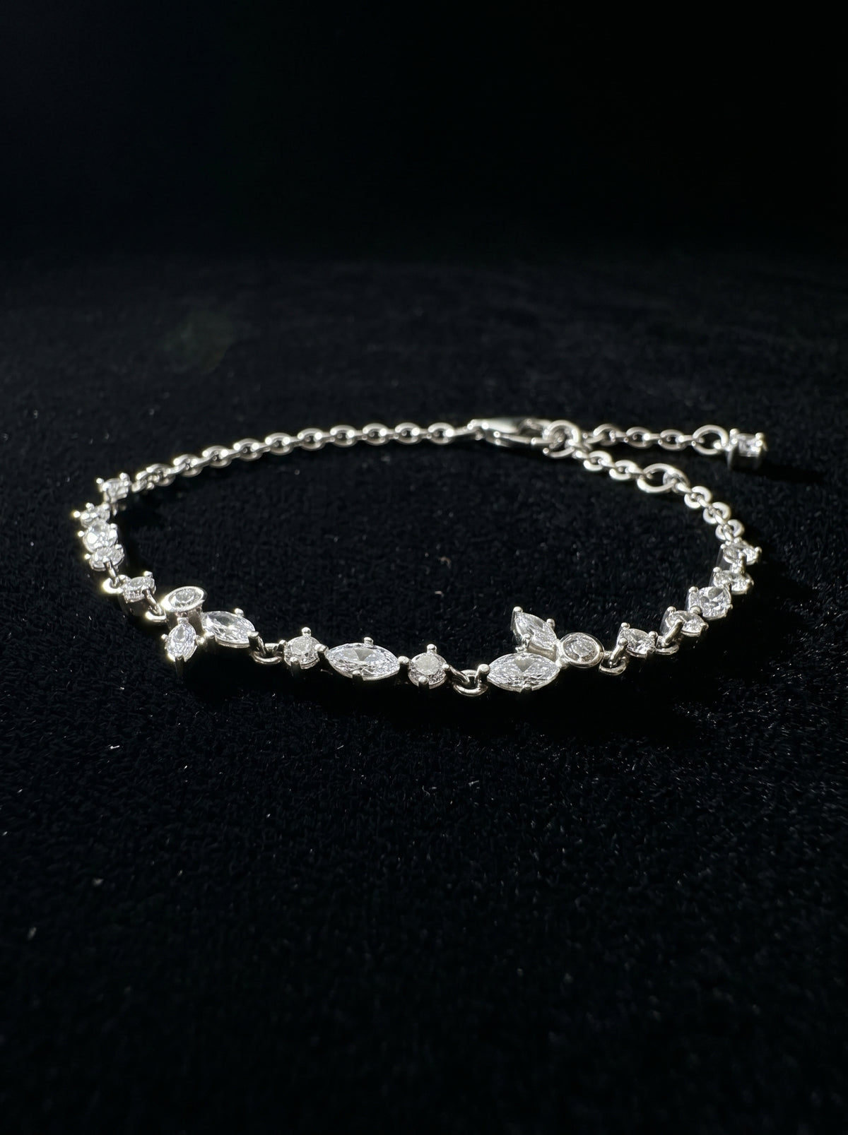 Sparkling Herbarium Cluster Link Bracelet - مجوهرات فضة في مصر