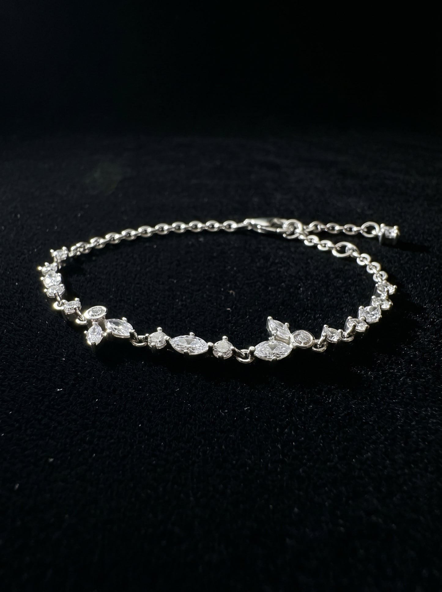 Sparkling Herbarium Cluster Link Bracelet - مجوهرات فضة في مصر