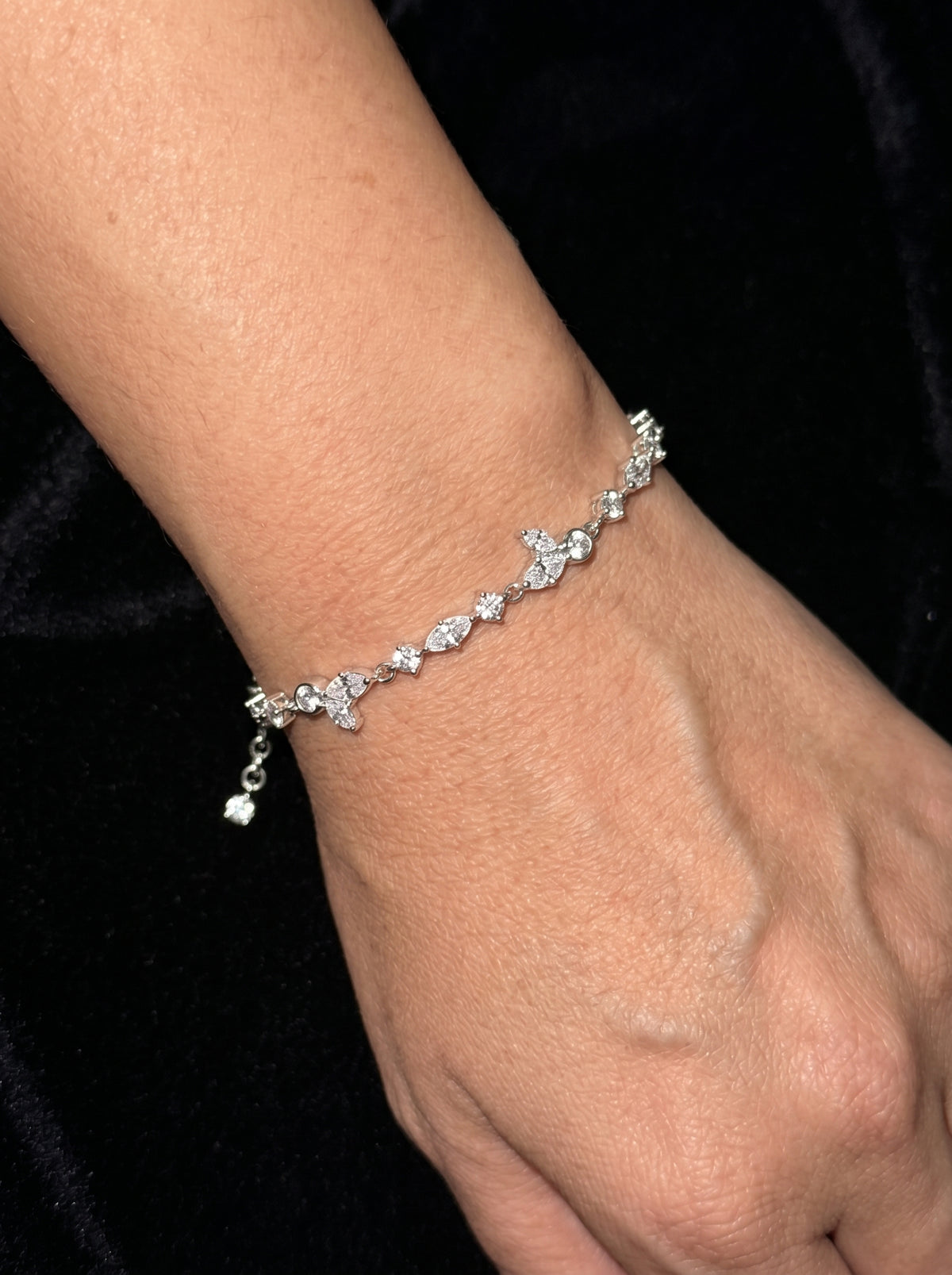 Sparkling Herbarium Cluster Link Bracelet - Naggat Silver - Women's Silver Bracelet - image 8
