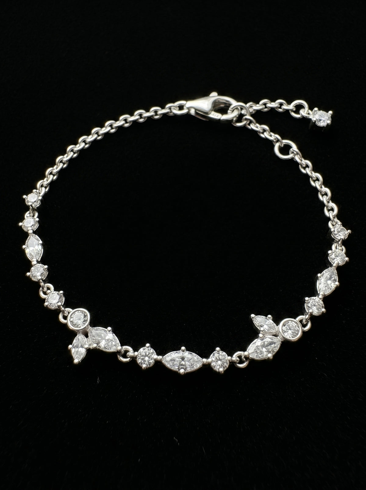 Sparkling Herbarium Cluster Link Bracelet - مجوهرات فضة في مصر