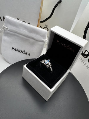 Disney Cinderella Carriage Ring - 6 / 7 / 8