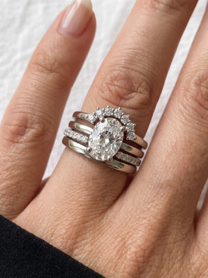 Oval Crown Ring Set - Woman_wearing_ring_macro_photograph_2K_20261023200338.webp