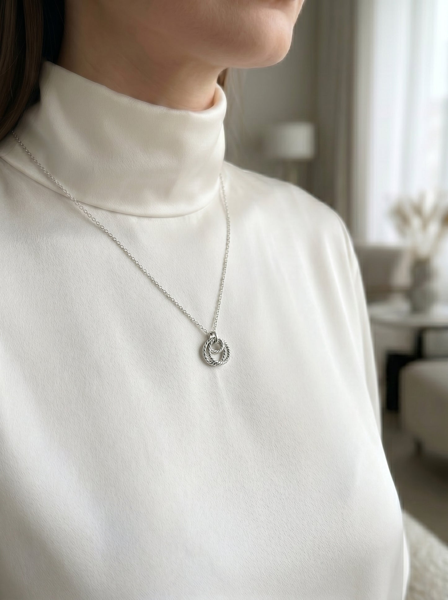 Pandora S925 Double Sparkling Circles Necklace